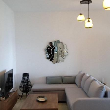 Ferienwohnung Beautiful House In Front Of The Sea Gazi Exterior foto