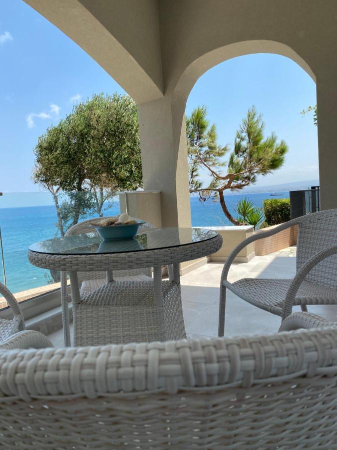 Ferienwohnung Beautiful House In Front Of The Sea Gazi Exterior foto