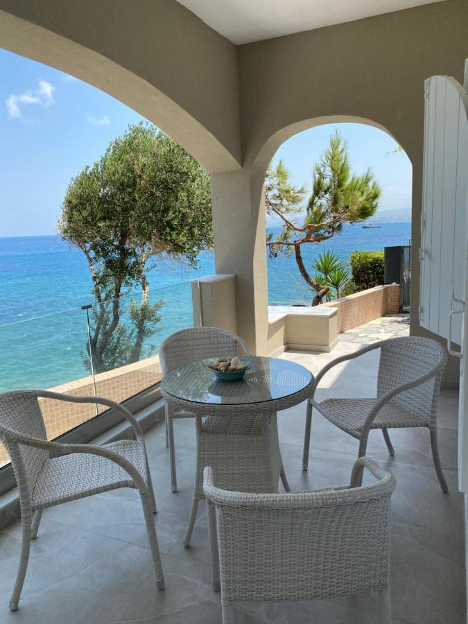 Ferienwohnung Beautiful House In Front Of The Sea Gazi Exterior foto
