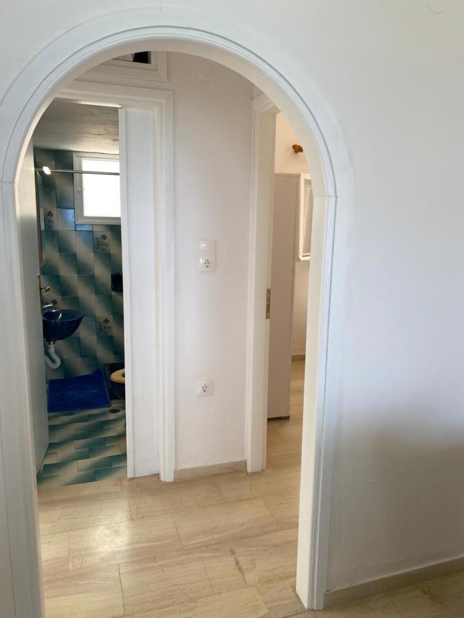 Ferienwohnung Beautiful House In Front Of The Sea Gazi Exterior foto